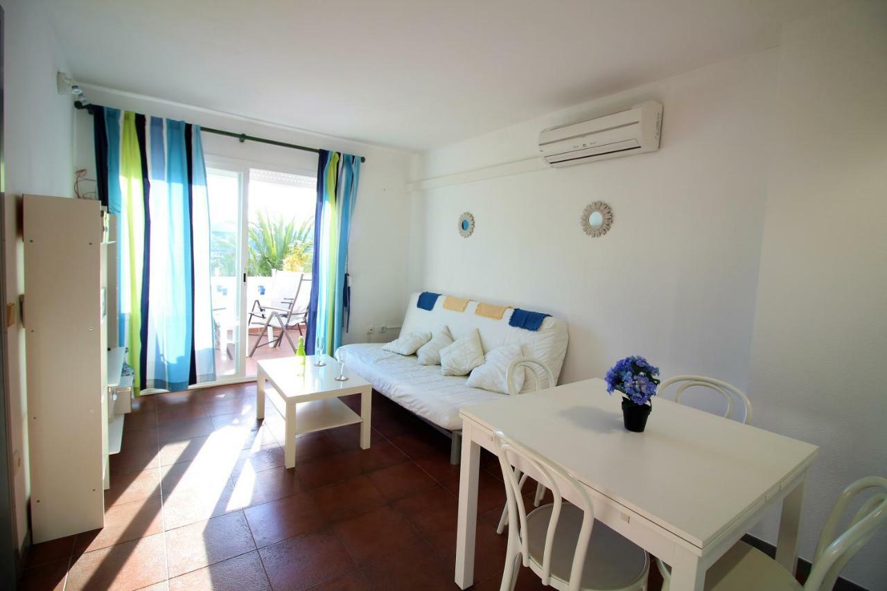 Апартаменты Global Immo 3330 Royal Marina I Tramuntana 4-10 Росас Экстерьер фото